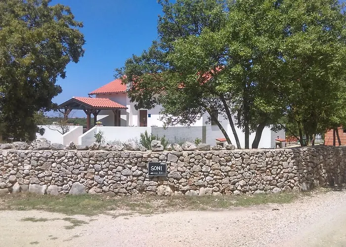 House Soni - 800 M From The Sea