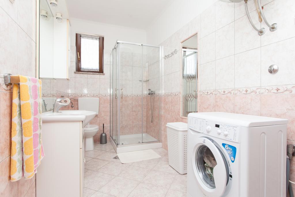 House Soni - 800 M From The Sea Holiday home *